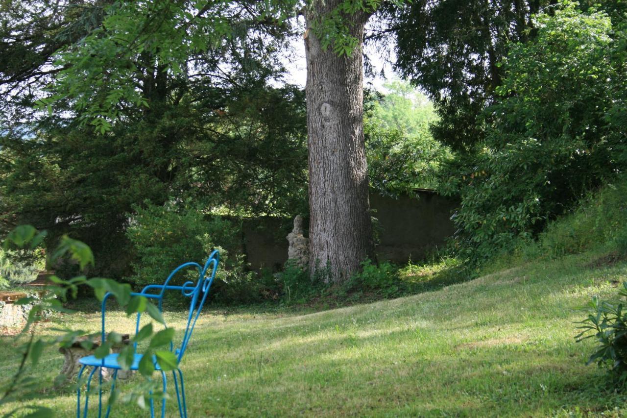 Chateau D'Arfeuilles Chambres Et Tables D'Hotes Exterior foto